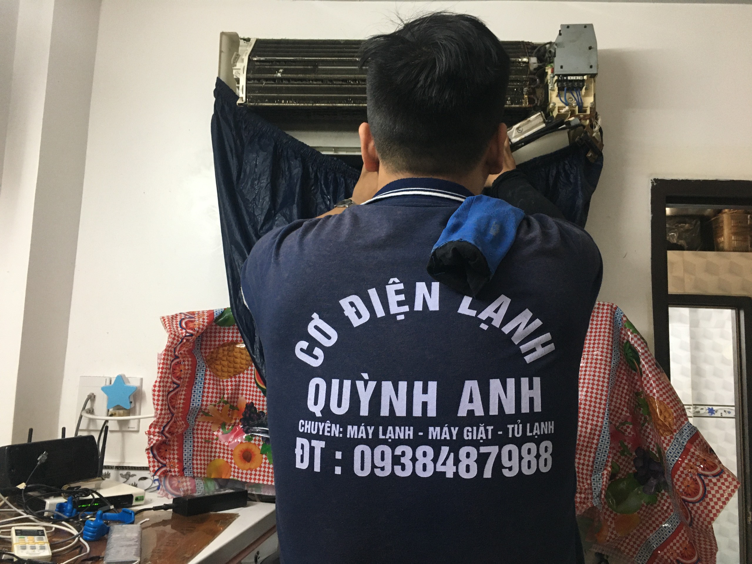 ve-sinh-may-lanh-quan-7