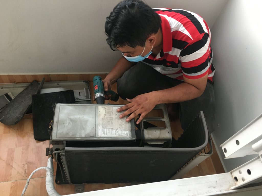 Sửa máy lạnh không chạy do hư bo